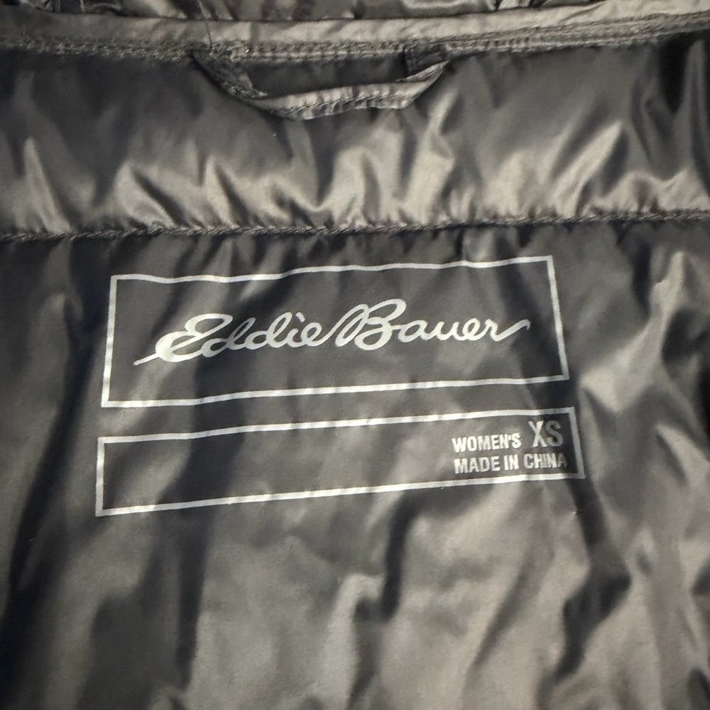 Eddie Bauer Cirruslite Wrap Down Puffer Jacket - Picture 4 of 6